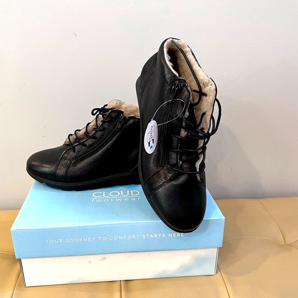 Shock Absorber Women’s Ankle Boot /Shoe (NWT) - Picture 1 of 13